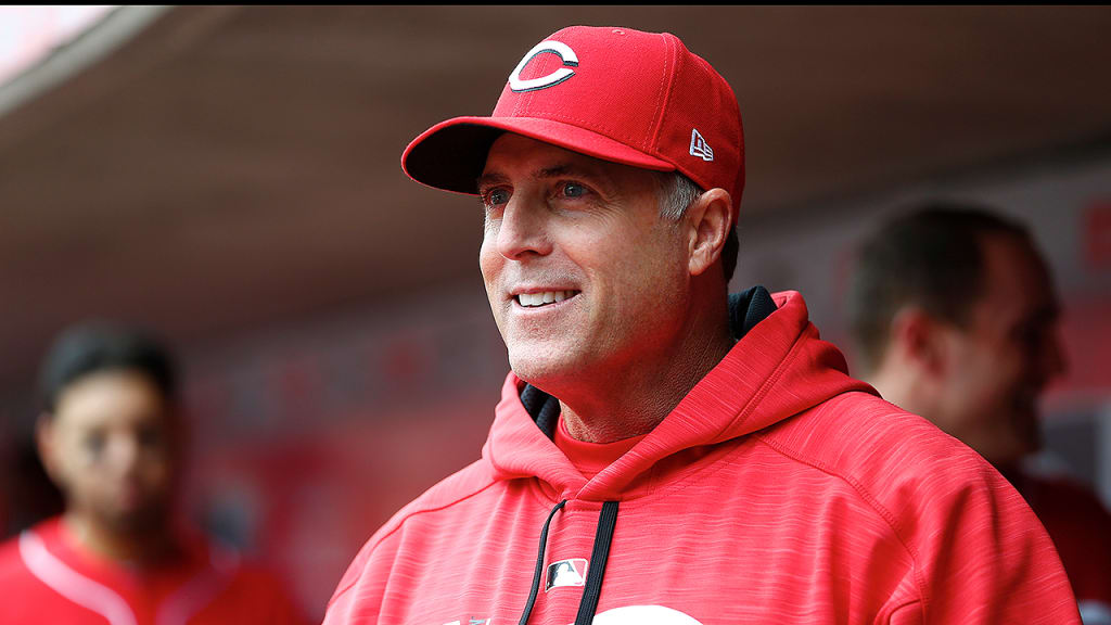 Bryan Price will return to the Reds' bench for a fifth season in 2018. (Getty)