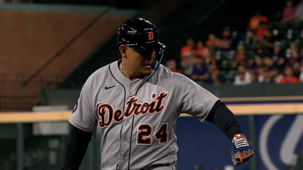 Miguel Cabrera Passes Legend On All-Time Hits List