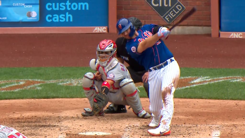 Javy Baez explains his thumbs-down home run message to Mets fans