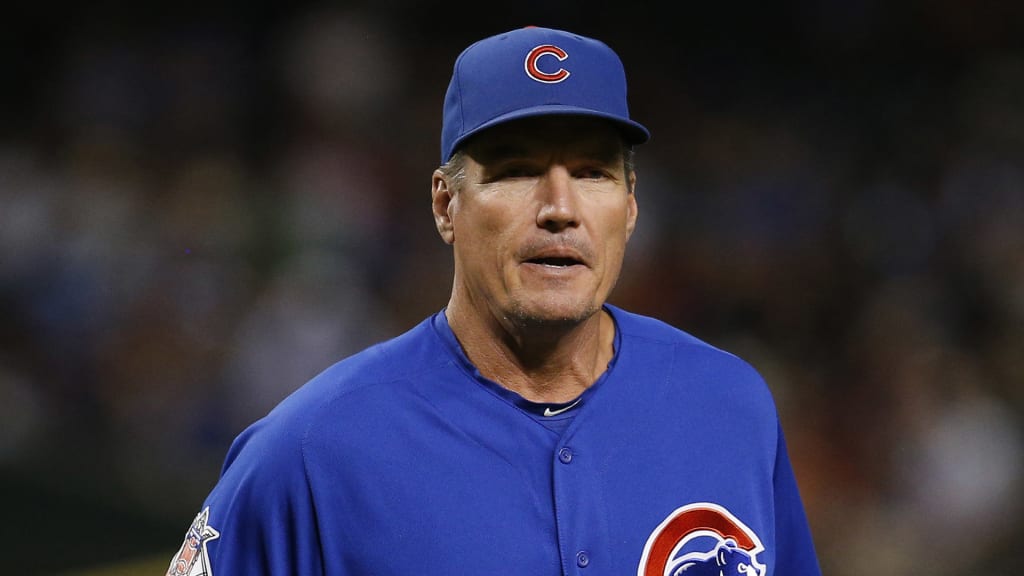 Chicago Cubs pitching coach Jim Hickey (48) during a baseball game against the Arizona Diamondbacks, Tuesday, Sept. 18, 2018, in Phoenix. (AP Photo/Rick Scuteri)