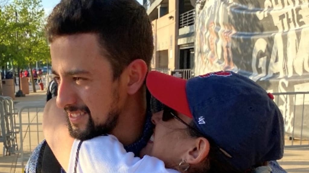 MLB stars share their appreciation for Mom on Mother's Day