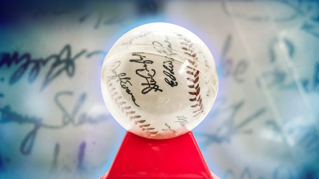 Guess the MLB player autograph quiz