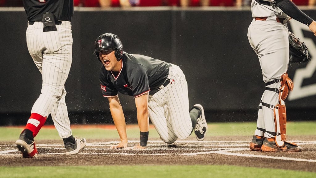 Walk-off steal of home wins game for Texas Tech vs. Texas