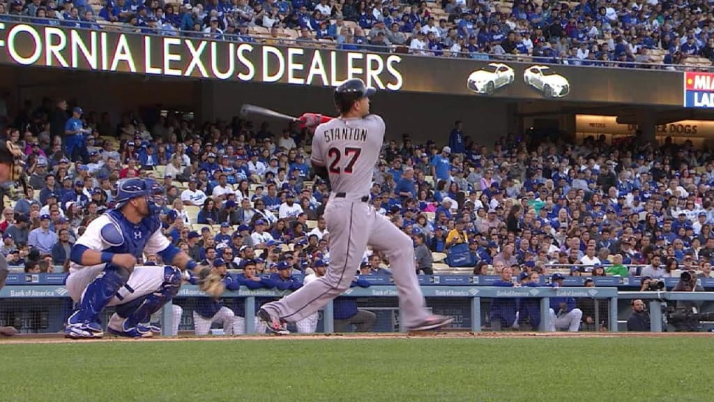 Nelson Cruz blasts batting practice homer out of stadium