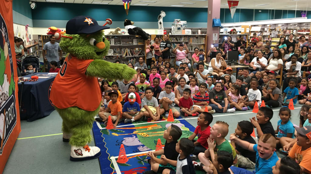 A big Harmony thank you to the Houston @astros and mascot Orbit  @OrbitAstros who visited excited students from the Harmony School of…