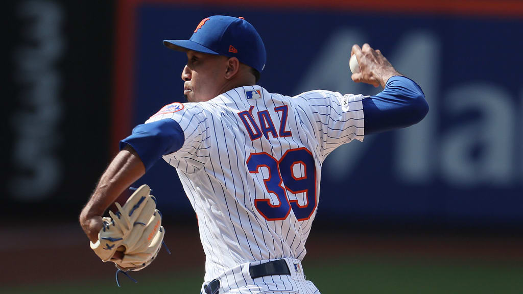 Mets' Edwin Diaz Appears to Suffer Leg Injury Celebrating Puerto Rico's WBC  Win - Sports Illustrated