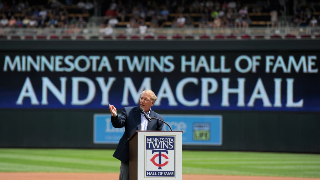 Dave Winfield's 3,000th hit and the Twins' tradition of the unused ticket -  The Athletic