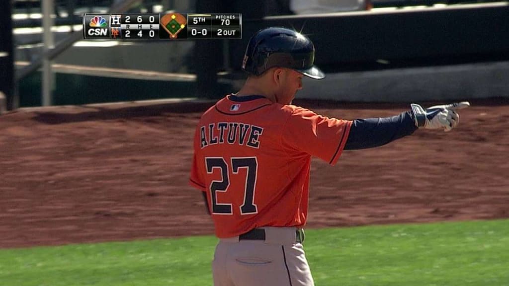 Jose Altuve wins first batting title in Astros' history