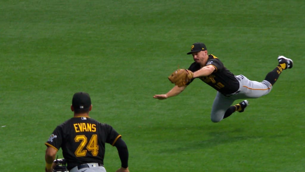 Bryan Reynolds reaches on a fielder's choice, fielded by second baseman  Jonathan India. Ke'Bryan Hayes to 2nd. Ke'Bryan Hayes advances to 2nd, on a  fielding error by second baseman Jonathan India.