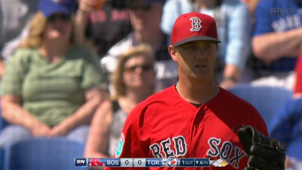 Wright's solid outing