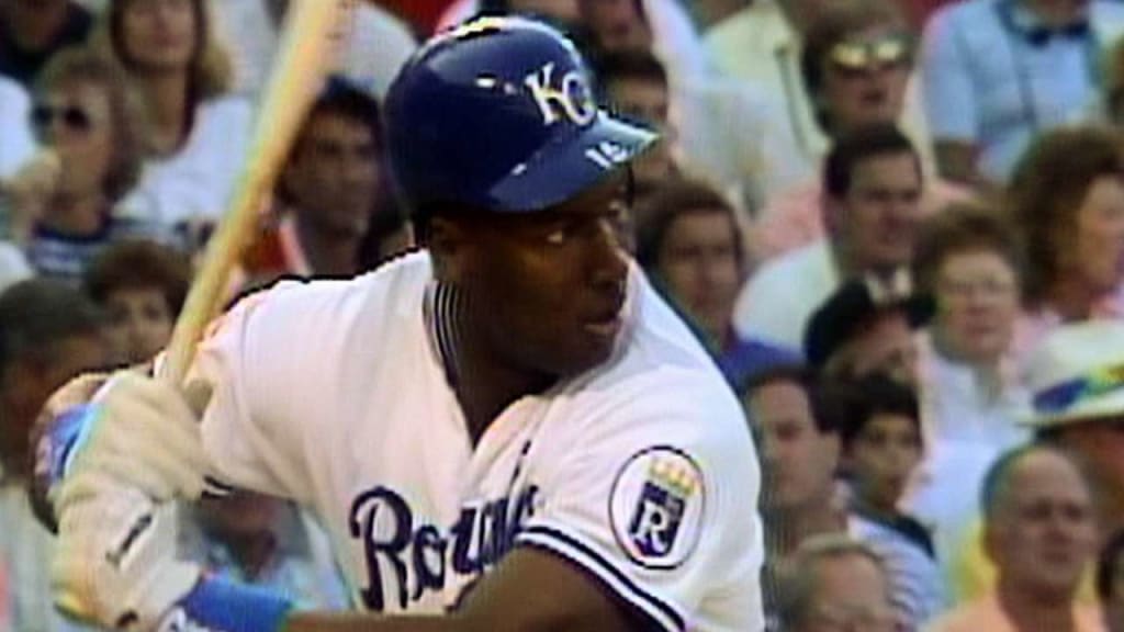 Shortstops: Bo Jackson scouting report documents one of sport's