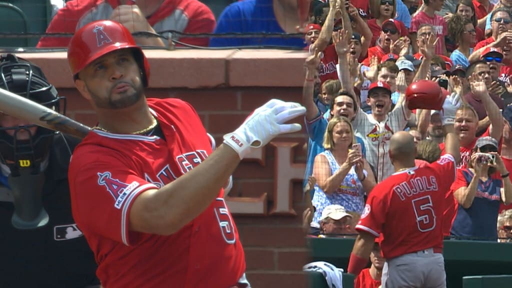 Cardinals fans salute Albert Pujols throughout Angels' loss in St