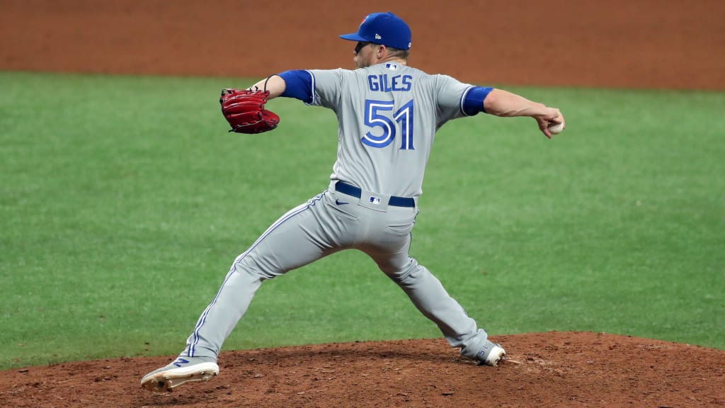 Giles, Braves top Mets