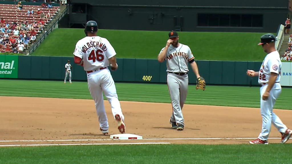 Bader tags up on Edman flyout, 05/11/2021