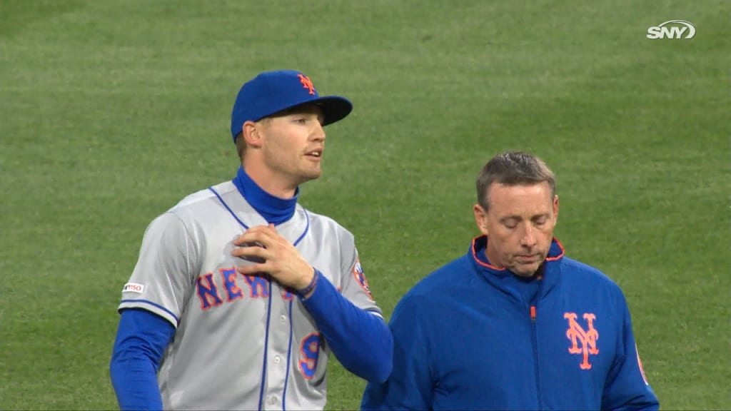 Mets' Brandon Nimmo sits out opener due to stiff neck