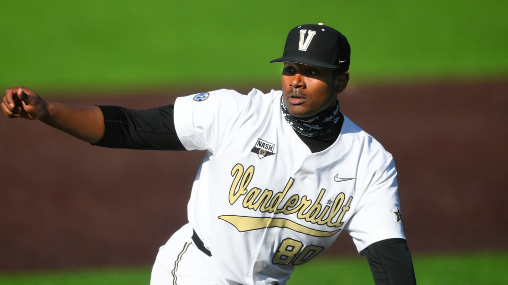 Vanderbilt S Kumar Rocker Shines Against Oklahoma State