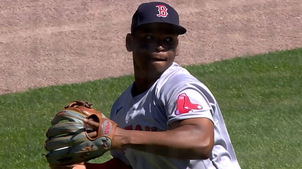 Rafael Devers is one of the HARDEST outs In MLB #rafaeldevers