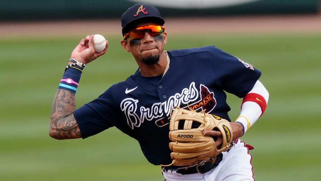 Johan Camargo replaces Ehire Adrianza on Braves World Series roster