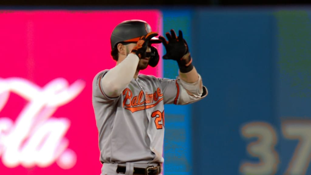 Jorge Mateo belts a solo homer, 03/30/2022