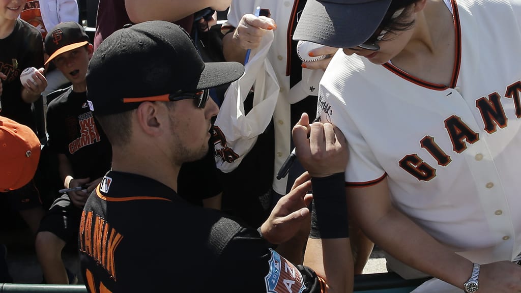 The Giants' Joe Panik has not used chewing tobacco, a habit that could be fading across Major League Baseball. (AP)
