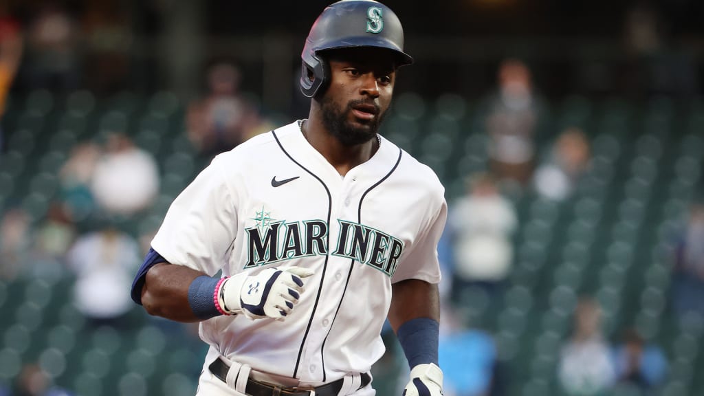 Taylor Trammell 4 more hits, home run