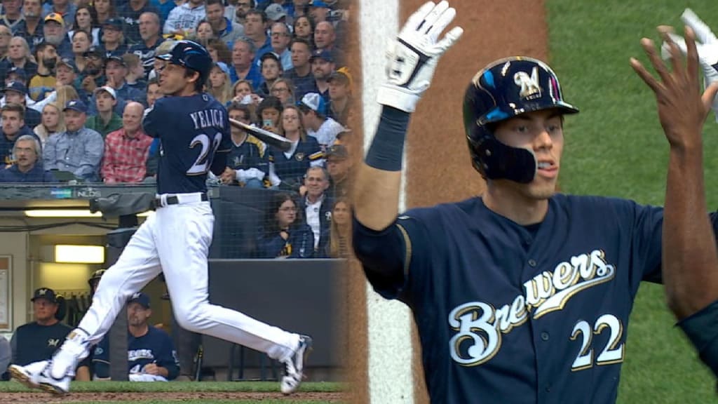 MLB playoffs: Brewers win NLDS Game 1 on Mike Moustakas walk-off