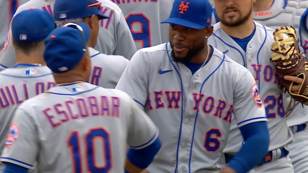 Edwin Díaz earns 20th save