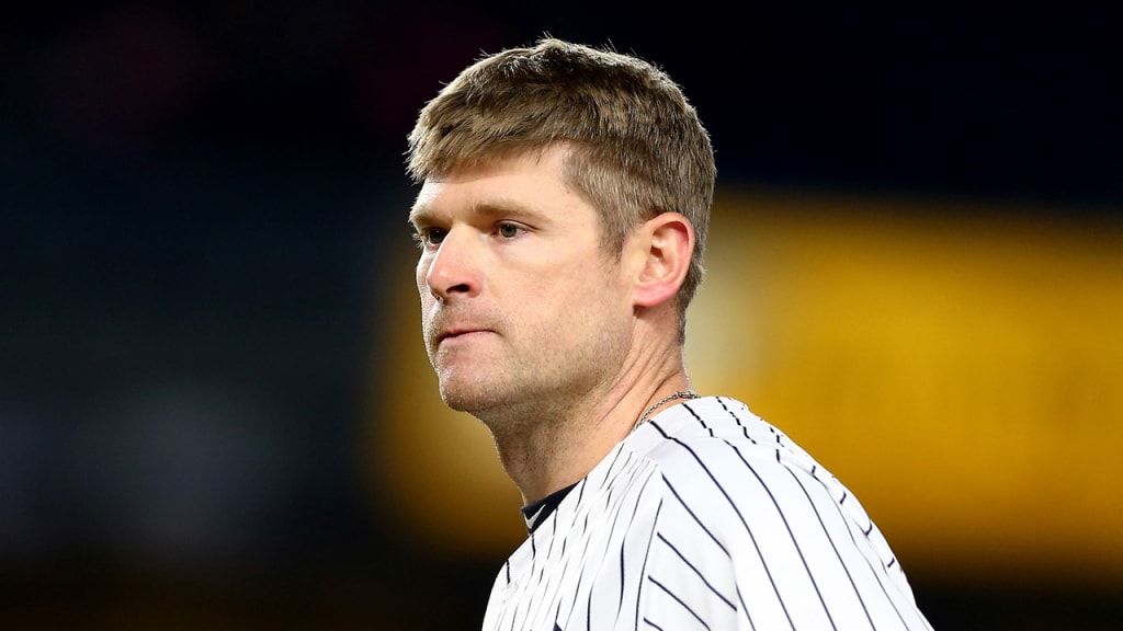 Chase Headley pinch-hit and played third for the Yankees on Thursday after missing Wednesday's game. (AP)