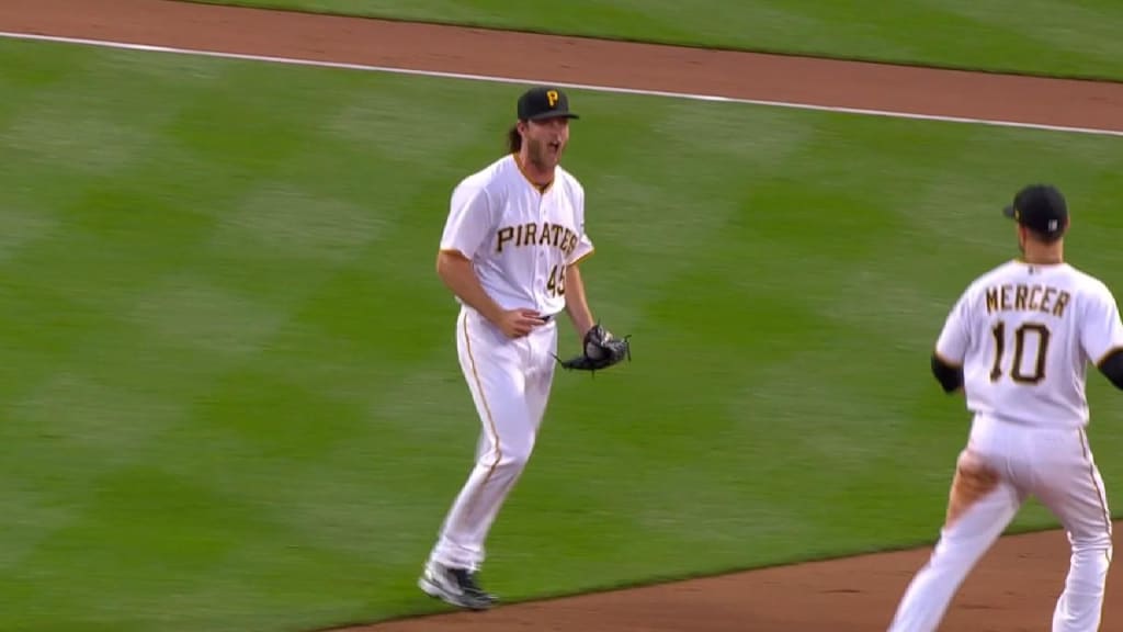 Watch Pirates pitcher Gerrit Cole's heartfelt rendition of 'You've