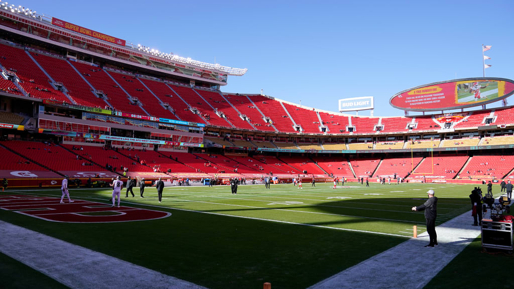 KC Q Tackles History of Arrowhead, Kauffman Stadiums. See How They Set the  Standard