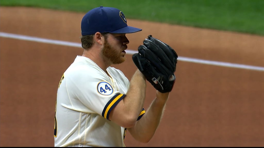 Corbin Burnes, Brandon Woodruff starting Games 1 and 2 of NL Division Series