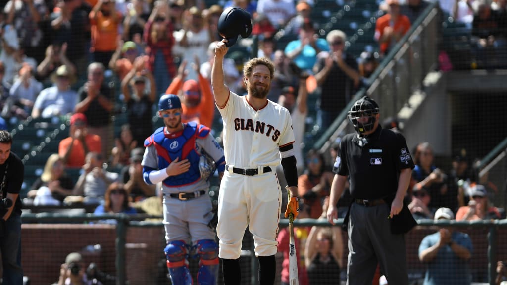 Pence returns to Giants