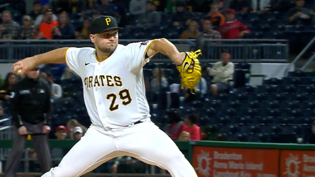 Pirates shortstop Cole Tucker steals everyone's girlfriend with majestic  head-first slide into second base, This is the Loop