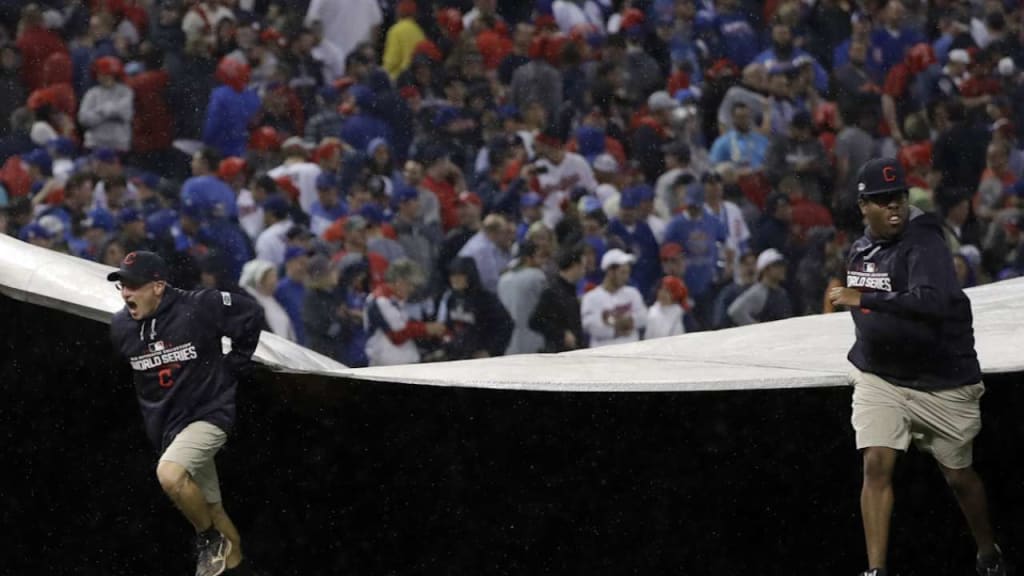 Cubs connect for winning hits after rain delay