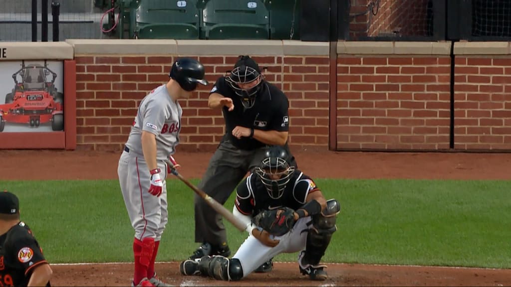 Ortiz escapes a bases-loaded jam