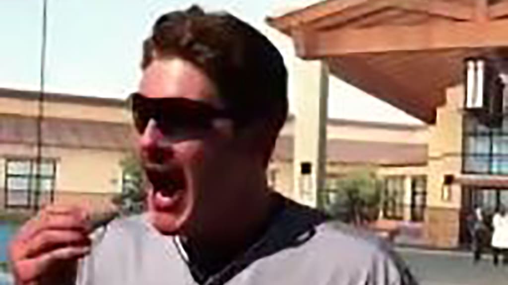 Miles Mikolas - Wikipedia