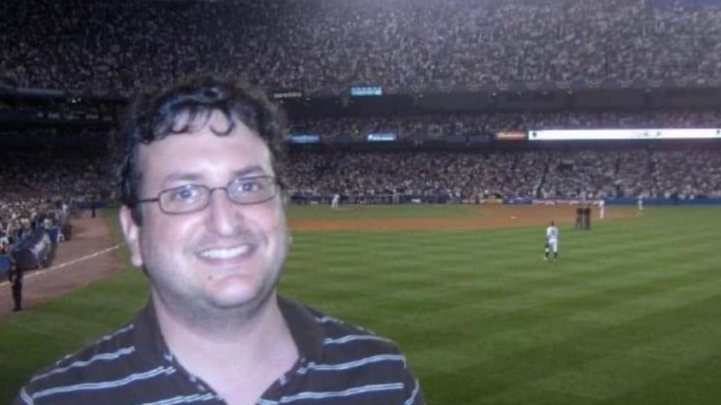 Eric Stangel at the 2008 All-Star Game at Yankee Stadium, where they, unfortunately, did not do the Macarena