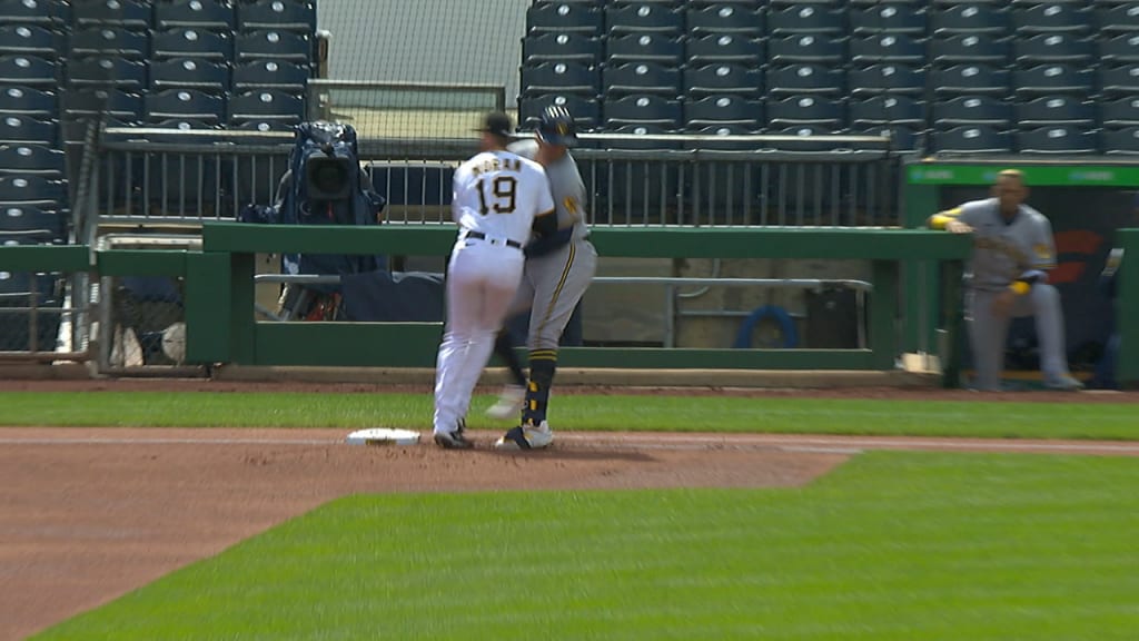 Colin Moran departs game in 3rd