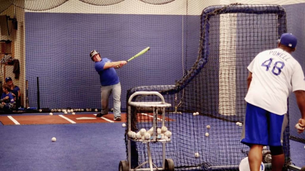 Dodgers to host Veterans Day Batting Practice