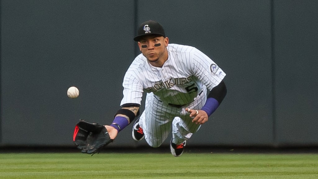 Carlos Gonzalez finds his swing as Rockies bust out again in