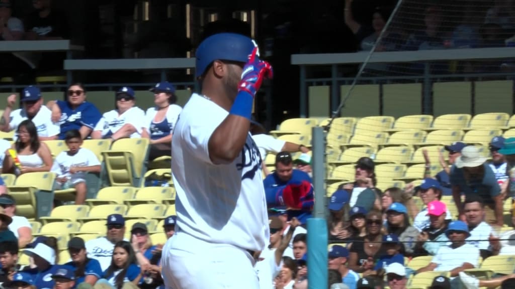 Hanser Alberto seems to be the ultimate clubhouse guy for Dodgers