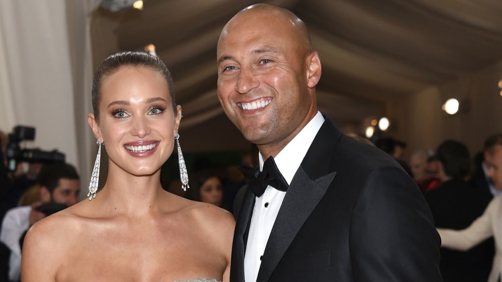 Hannah Davis and Derek Jeter got engaged in 2015. (AP)