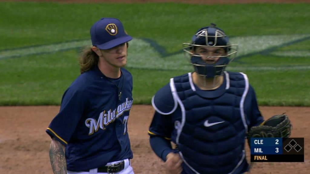 Brewers' Craig Counsell makes call to bullpen for 'Raptor' Brent Suter