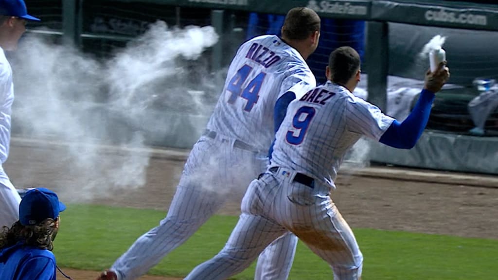 Anthony Rizzo sends Cubs to second straight walk-off, sweep