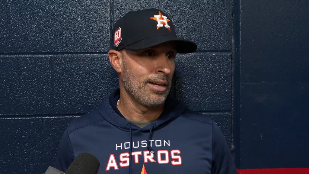 Astros, Red Jersey in Stretch