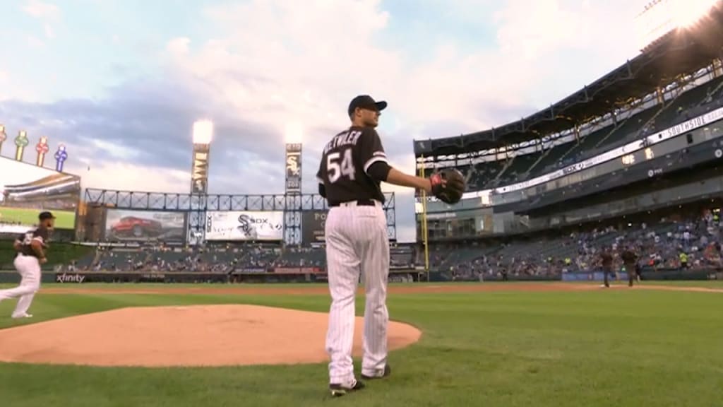 Statcast: Yoan Moncada's Home Run & Double vs Rangers, August 22, 2019