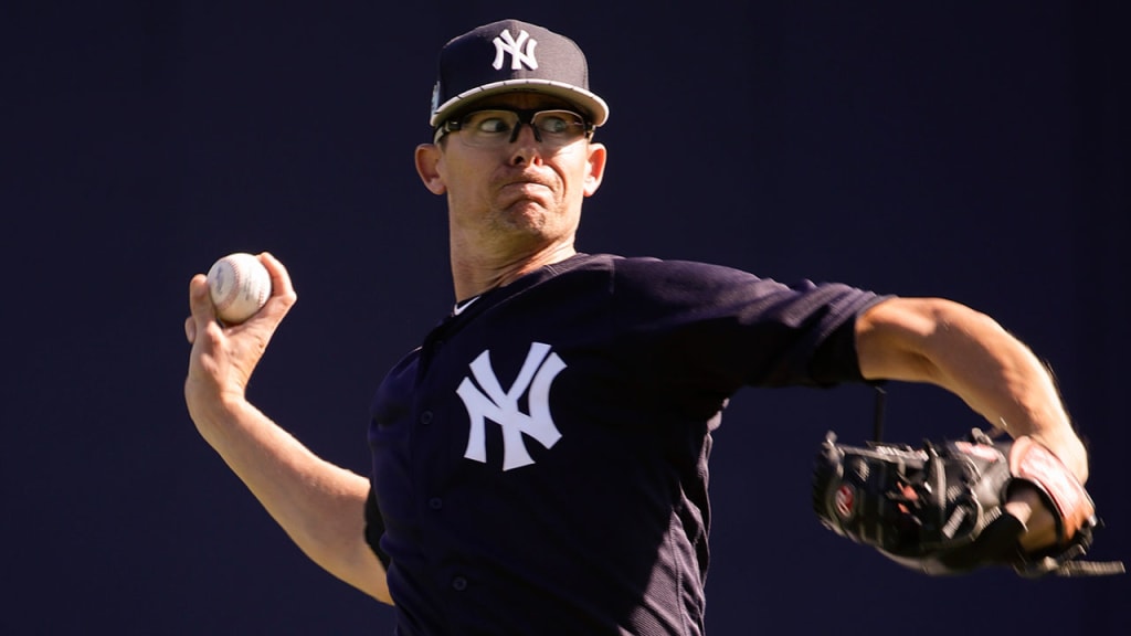 Tyler Clippard spent nine seasons (2007-16) between appearances for the Yankees. (AP)