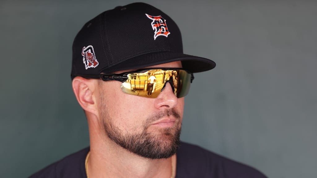 Detroit Tigers re-sign veteran shortstop Jordy Mercer to minor