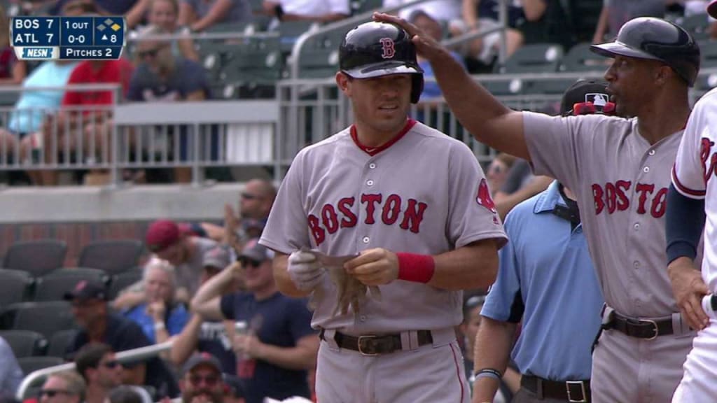 Red Sox 9, Braves 8: Phillips' 2-out, 2-run HR in 9th lifts Boston