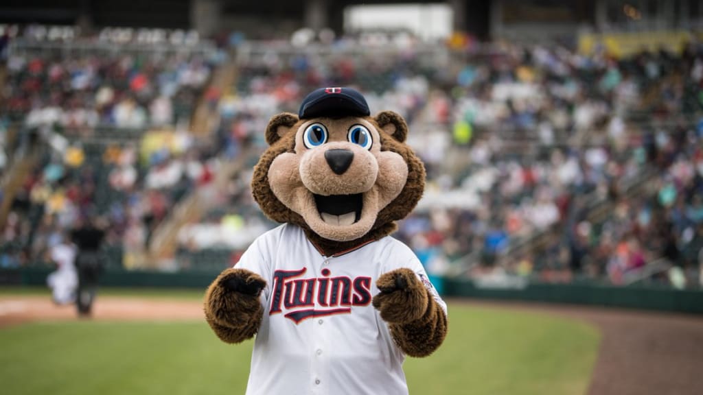 MLB mascots ranked in a fight